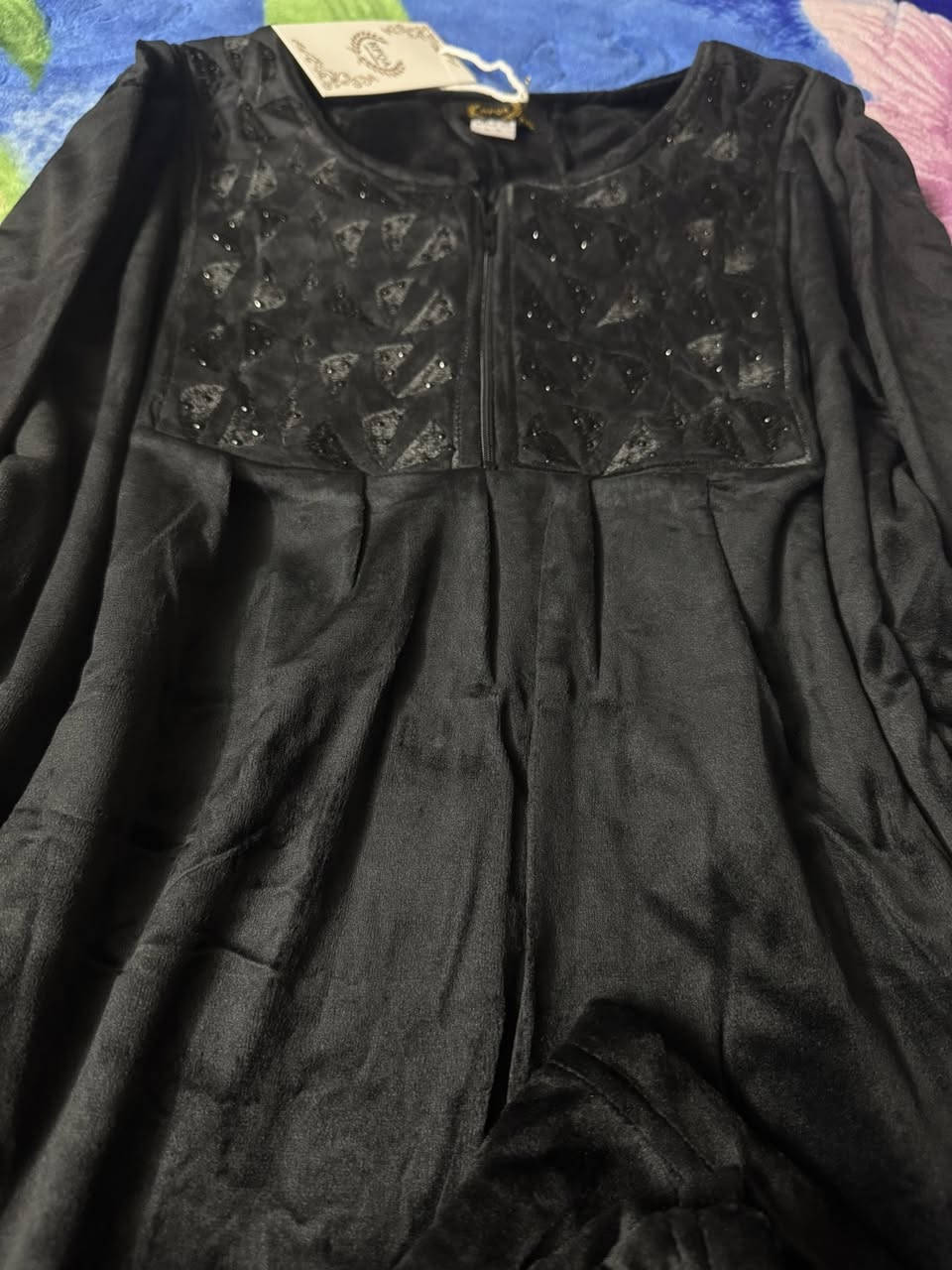 اخر قطعتين قياس لارج سواد فاحم
قديفه درجه اولى وعالفحص بسعر الجمله ابيعهن


**إذا كنت صاحب هذا الإعلان وتريد حذفه لأي سبب، رجاءا أرسل رسالة إلى الدعم الفني**