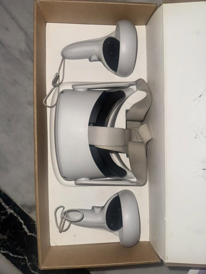 سلام عليكم vr 256gb مستعمل للبيع كل القطع بي بس الواير مال شحن و القطعه المطاطيه سعره ٢٢٠ عراقي و بي مجال و الموقع بغداد


**إذا كنت صاحب هذا الإعلان وتريد حذفه لأي سبب، رجاءا أرسل رسالة إلى الدعم الفني**