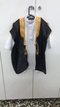 بنات • ٢ دشاديش ٢ عبايات • ٦شهر-١سنة