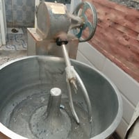 عندي عجانه للبيع الستفسار 07737367030