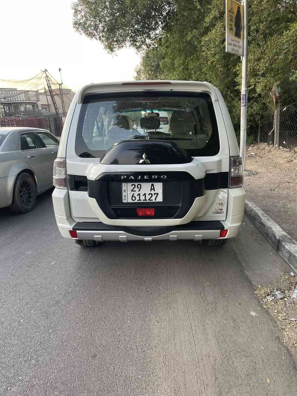 باجيرو ٢٠١٧ جاهزة بدون نقص ماشيه ١١٥ رقم واسط انكليزي مشروع وطني بدون صبغ عدى دعاميات مكان بغداد المنصور
السعر ١٨٠  للبيع او المراوس با جارجر او اوباما الرقم ***********
