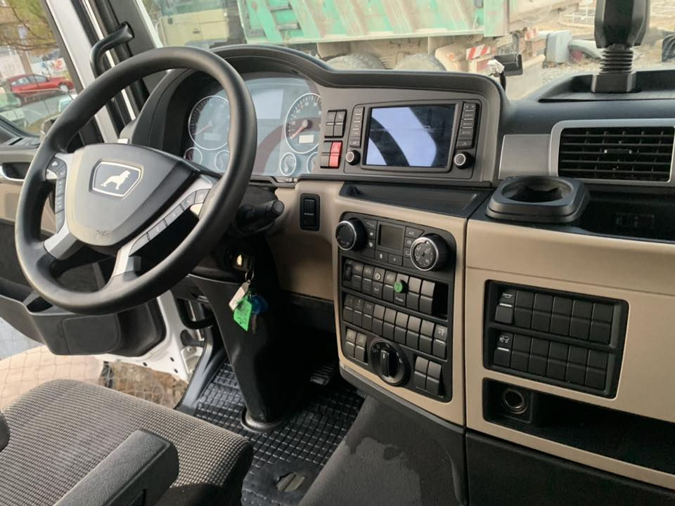 مان بێریڤان ٢٠١٨ 
ئۆتۆماتیک

تبرید و بۆیلەر

پێش وەرەق

ناو زەرد 

گێڕ لە داشبووڵ

سەحال سوکان 

هۆڕن باخیرە 

 بۆ زانیاری زیاتر و نرخ پەیوەندی بکەن ، ***********
