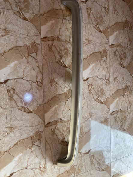 سلام عليكم غراض مال باجيرو جناح خلفي وسبايدرات ودرع كلهن نضاف اتصل وبخدمتك مااتواجد ع الفيس واتساب *********** او اتصال *********** مكاني بصره وتوصيل موجود
