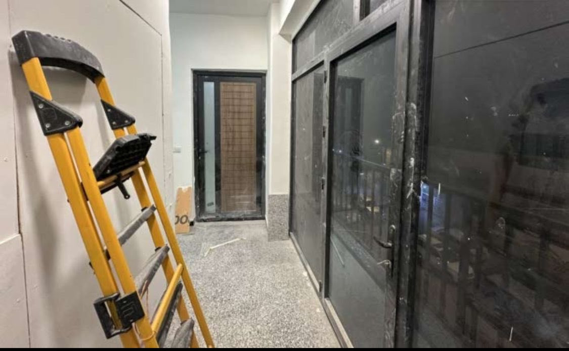 السلام عليكم شقه في الجبيله جديده جداً مرتبه  سعر الايجار600 تفاصيل اكثر
***********
