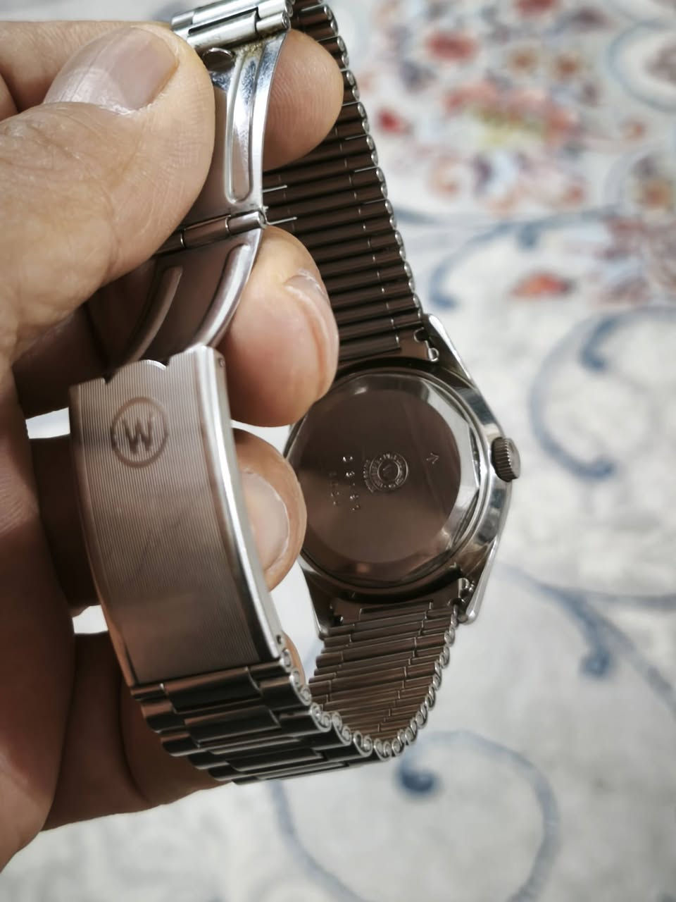 السلام عليكم..
ويست اند اوتماتيك سويسري نظافه ممتازه
القطر ٣٤ بدون الزمبلك
توجد بعض الرتوش على الجامه عند تقريب الصوره
السعر ١٥٠ ألف دينار


**إذا كنت صاحب هذا الإعلان وتريد حذفه لأي سبب، رجاءا أرسل رسالة إلى الدعم الفني**