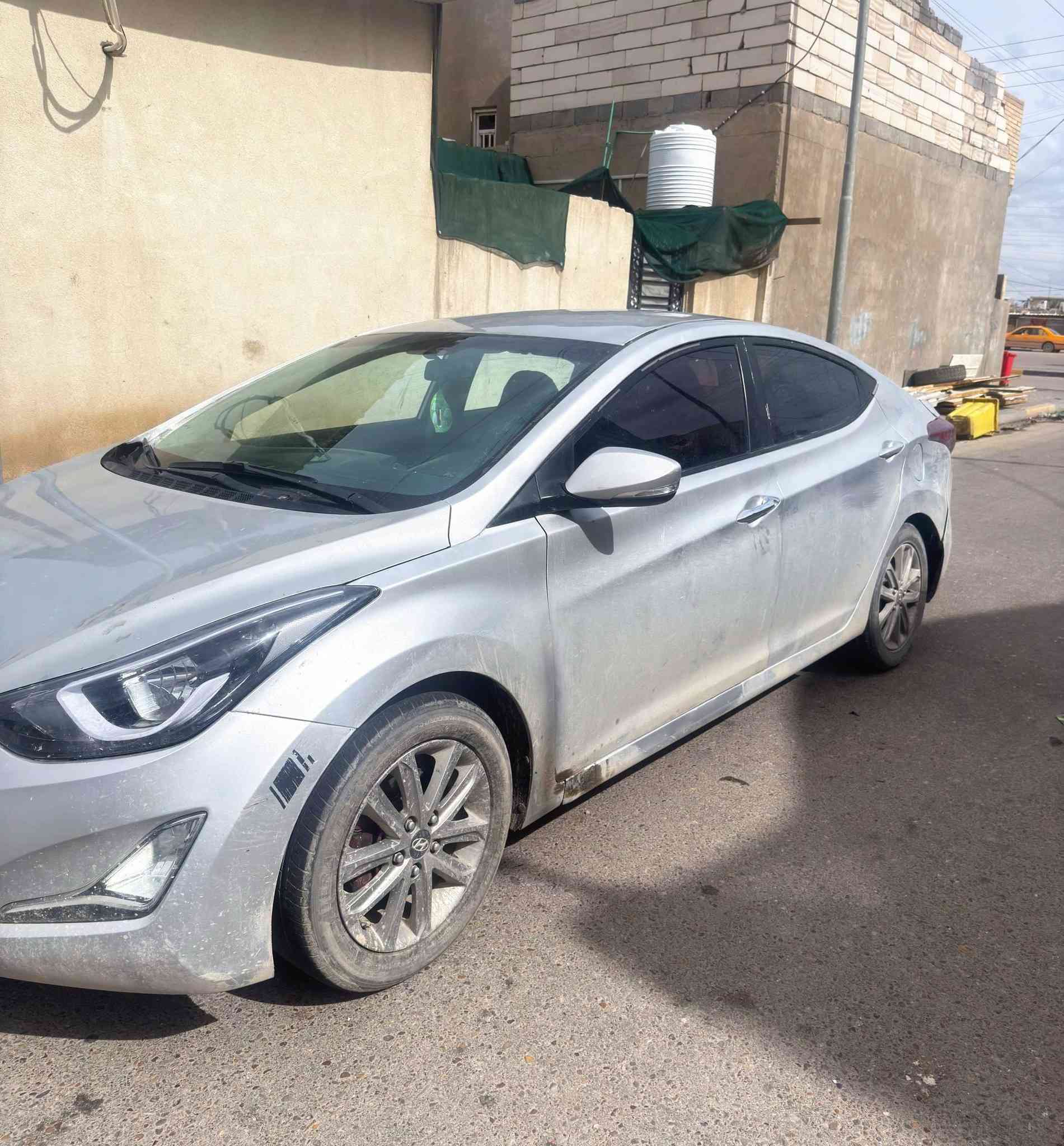 افانتي النترا 2015
رقم اربيل  وارد كوري 
صفحة السايق مصبوغة + القماره
+ البنيد مبدل 
محرك ١٦٠٠
السعر 75 وبيها مجال 
السيارة وجودة بالبصرة 
للاستفسار: ***********
للاستفسار: ***********
