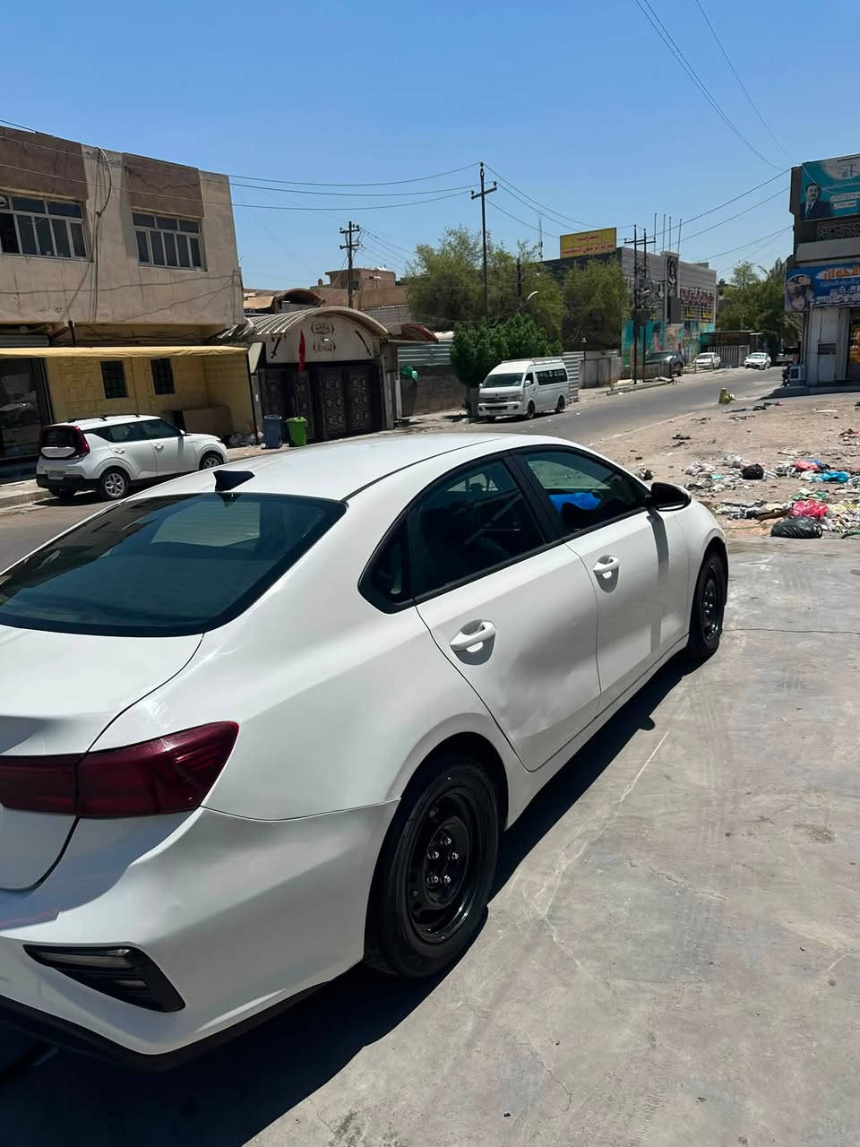 سلام عليكم كيا فورتي موديل 2019 وارد أمريكي رقم بغداد بسمي تحويل ثاني يوم سياره مصفره غرامات دينار واحد ماعليه منضومه تبريد جديده  ثلج مكان  سعر 118 وبيه مجال حك جيتك فقط بغداد بلديات رقم هاتف ***********
