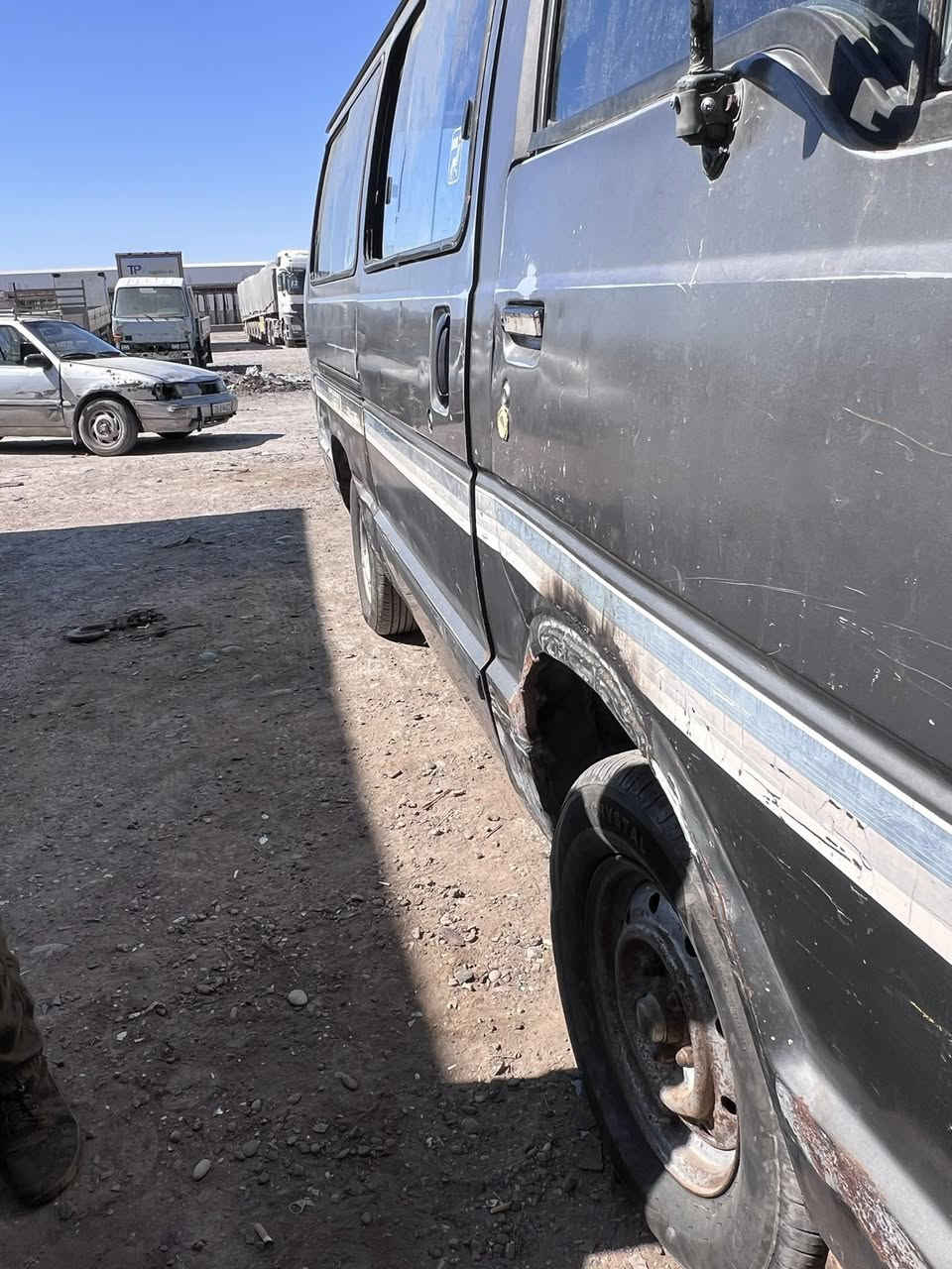 سلام عليكم تيوته هايس 14راكب موديل 89
سنويه لل 27كير محرك تو واي عل شرط سعر 26
مكان ديالئ جلولاء
 ***********
