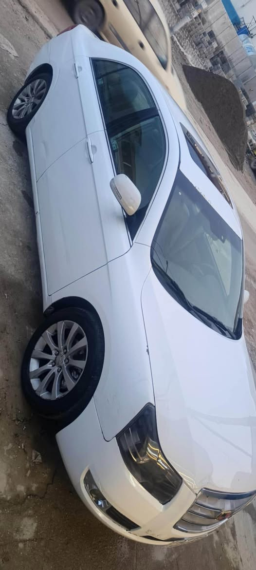 جیلی ئێمگراند 8 2012
گێڕو مەکینەو تەبریت بەشەرت
بێ بۆیاخ  
گێڕو مەکینەی بیلاد کامری
فوول مواسەفات خلیجی
سەنەوی تازەیە
67$
*********** السليمانية, العراق
