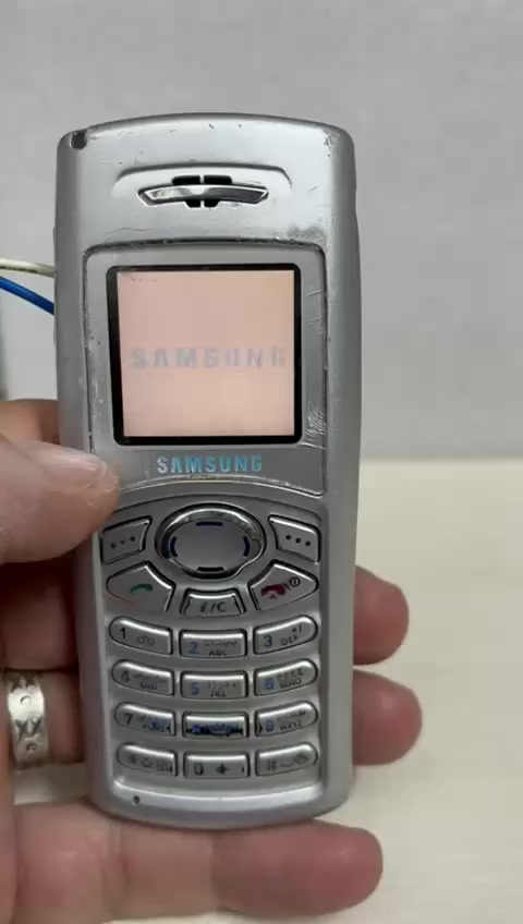 شغال فووول بس نقصه بطاريا سعره مع التوصيل👈50 الف👉


**إذا كنت صاحب هذا الإعلان وتريد حذفه لأي سبب، رجاءا أرسل رسالة إلى الدعم الفني**