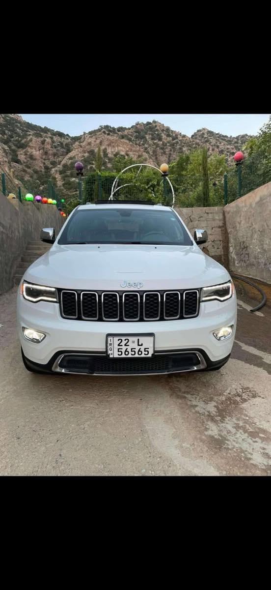 جيب لاريدو ليمتد  وارد امريكي 
موديل2019
ماشي 58ميل
موصفات ليمتد فورويل دبل اكسل
كلين تايتل 
كير محرك كفاله بشرط مامفتوح 
سعره 3شده 
ومجال هم 
مكان كركوك 
***********
