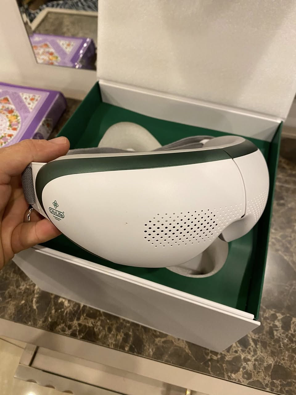 نظارة طبية مساج للراس و العين ابحث على سعرها و انطيني بيها سعرك 
واتساب ***********
