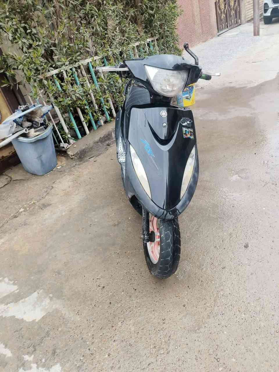 ماكس عدله نضيفه وحلوه فقط بيها چبنه طاكه وعوزها لايت امامي دراجه تخبل 500 وبيها مجال ممتواجد ع الفيس
اتصل *********** بغداد حي اور
