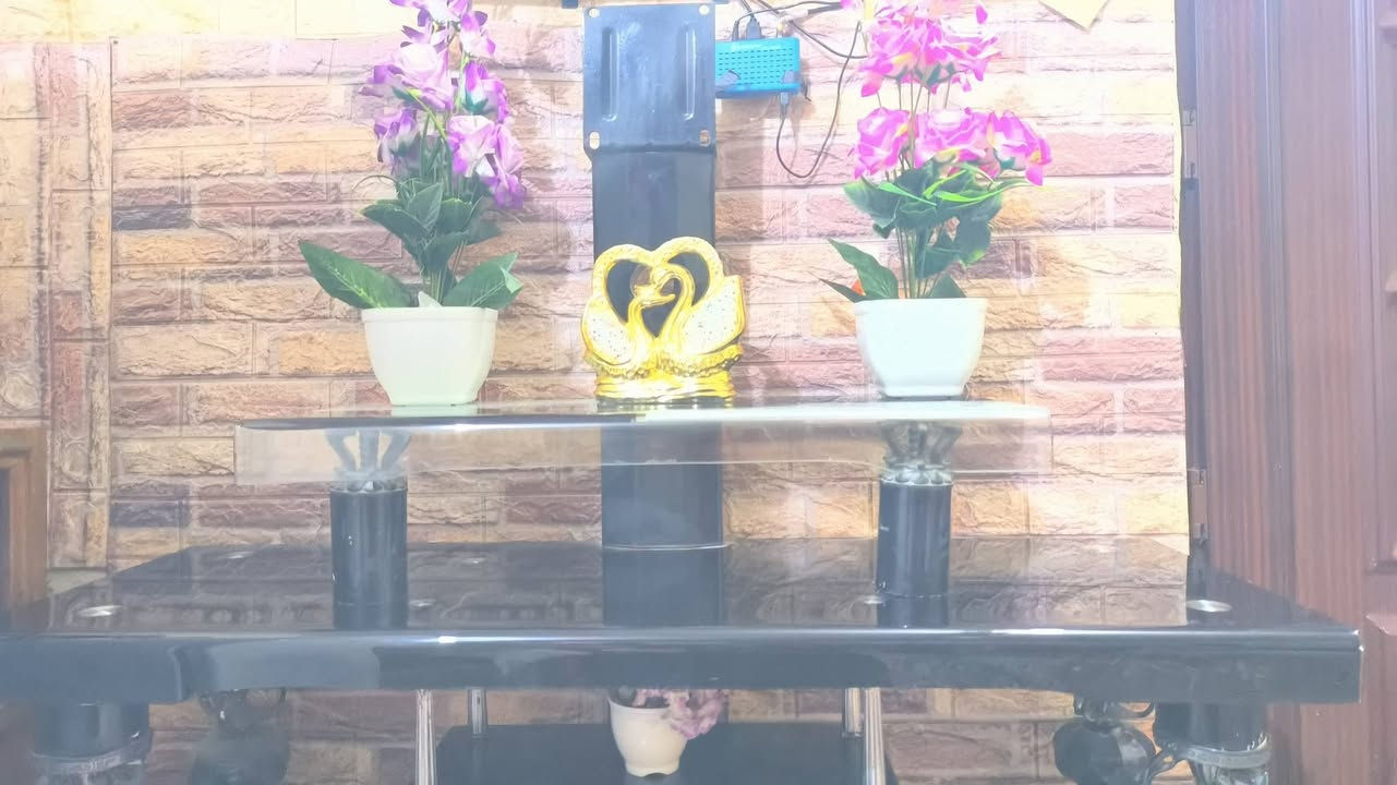 السلام عليكم
ميز شاشه للبيع سعر 35 وبي مجال. المكان بعقويه مقابيل سوق المفرق الاستفسار قم بمراسله الرقم واتساب***********
