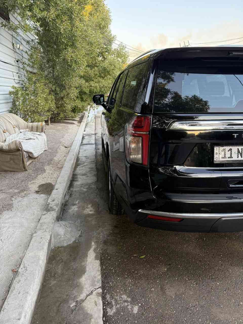 سلام عليكم تاهو موديل 24 هزه جديده بسمي ماشيه 27كيلو خليجي مواصفات معروفه سياره مال بيت ما متعوبه ومشيهه حقيقي سونار مرفق ويه صور جديد مكانهه بغداد سيديه سعر 48 رقم تلفون ***********
