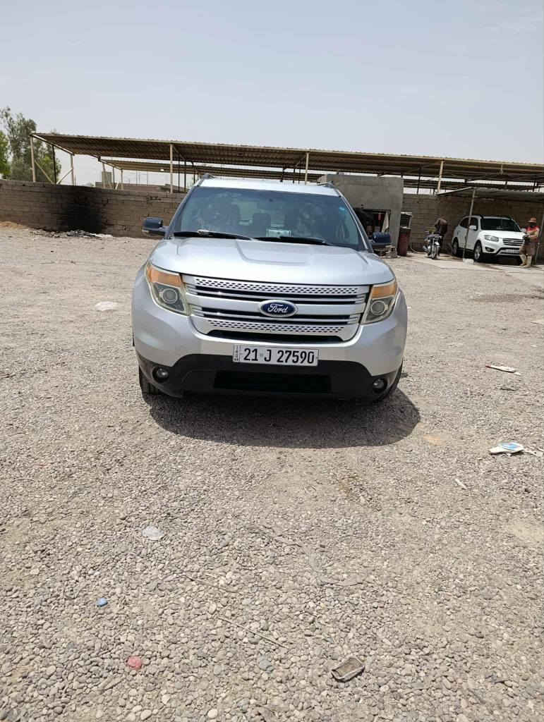 فورد اكسبلور خليجي 13 شركه نيفا كلين تايتل بدون قطرة صبغ فول مواصفات باستثناء الجلد والبصمه فتحتين سقف بانوراما كشن كهربائي فور ويل سبعه راكب تبريد ثلاث قطع اشاير بالمري نقطه عمياء شاشه كبيره كاميرا بلاد اوتو بارك 8 سماعات وضعيات قياده كود قفل بالباب صدر امامي وخلفي جديد تخم تايرات جديد سنويه لل29 هزه جديده بأسمنا تحويل ثاني يوم كير كفاله والمحرك بي صوت جعوب بسيط و ممأثر عليها شغل و اطلع جاهزة سعرها 155 وبيها مجال قليل وترهم مراوس للاستفسار الاتصال على الرقم التالي *********** خناقين, ديالى
