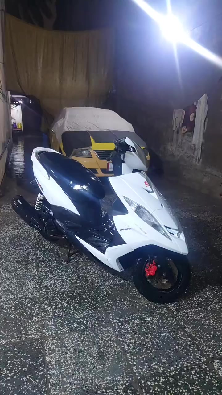 سلام عليكم
جيتي ار للبيع دراجه نضيفه كامله اي نقص مابيه السعر 950 وبي مجال للطيبين 
مكاني بلديات رقم ***********
