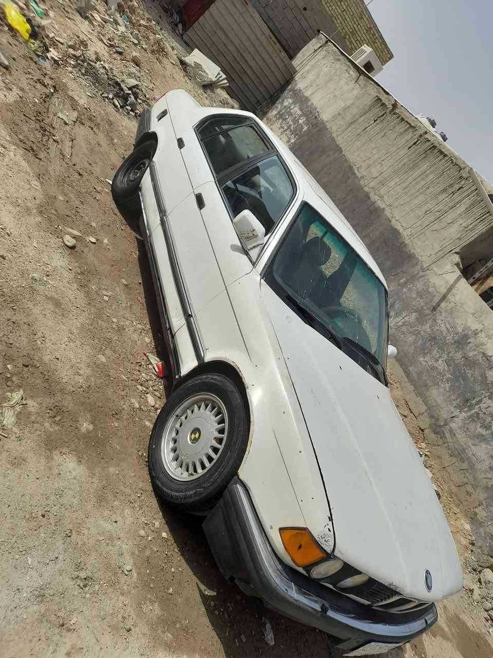 السلام عليكم للبيع او مراوس بي ام ٧٣٠ كير عادي كير ومكينه خير من الله شرط التحويل يرادلها نقوصات بسيطه 
السعر ٢٥ وبيها مجال مكاني المدائن قرب بسمايه


**إذا كنت صاحب هذا الإعلان وتريد حذفه لأي سبب، رجاءا أرسل رسالة إلى الدعم الفني**