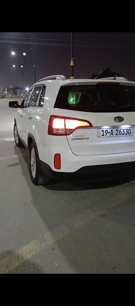 المعلومات داخل الصوره
