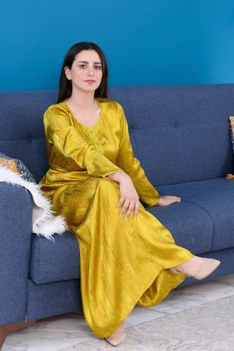 قفطان جوهرة بالحزام مخدوم بالراندة ديال ليد
M l xl xxl


**إذا كنت صاحب هذا الإعلان وتريد حذفه لأي سبب، رجاءا أرسل رسالة إلى الدعم الفني**