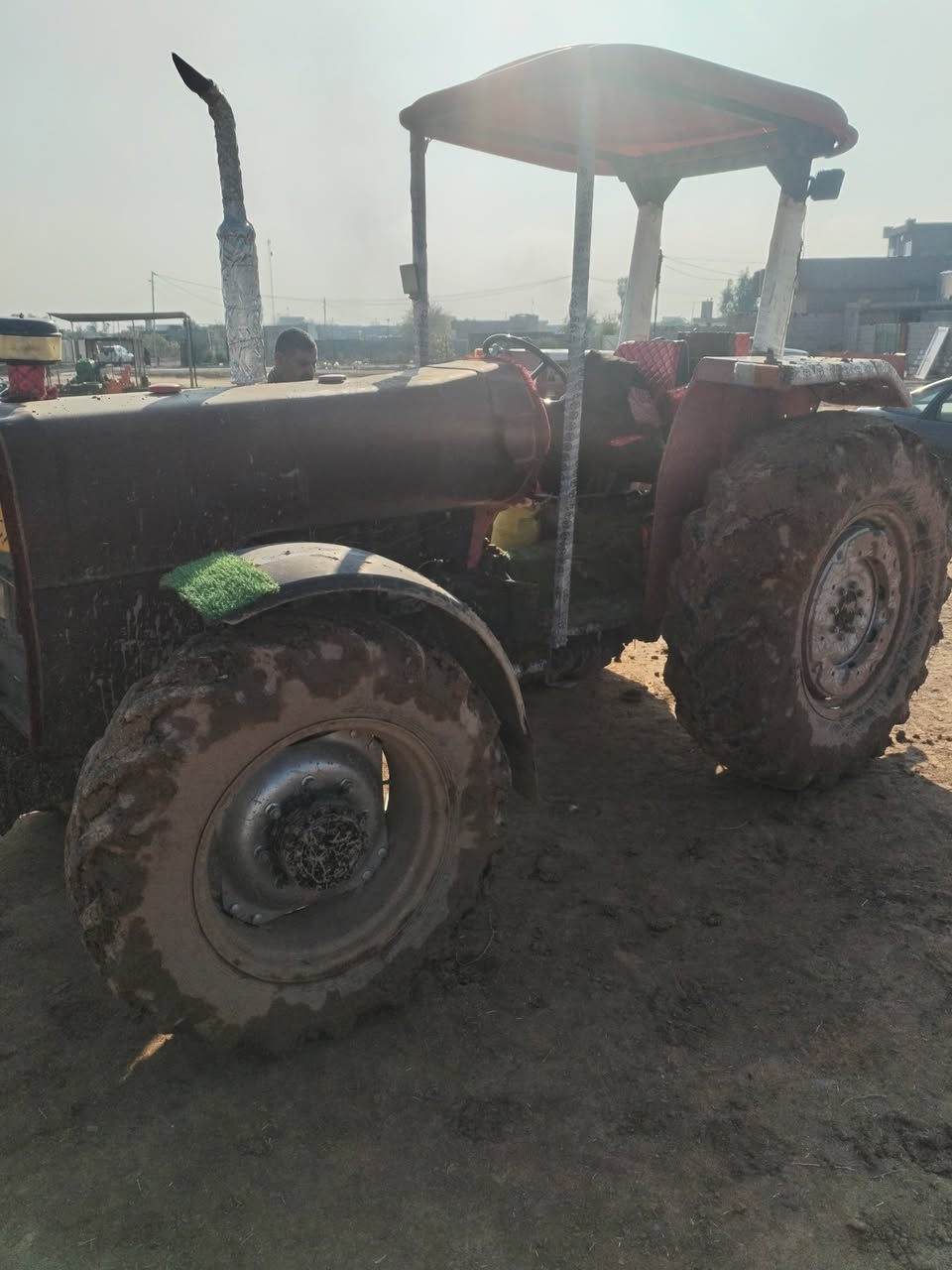 تركتر إيراني رقم سليمانيه شرط تحويل للبيع موديل ٢٠١٥ كير محرك اكسل بشرط سعر ١١٠ شراي اتصل *********** اسيا *********** مكان كركوك باجوان
