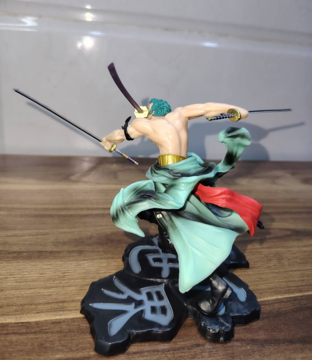 السلام عليكم
مجسم شخصية مانجا زورو رورونوا حجم 17 سم بلاستك 
بي ڤي سي
 3 سيوف متحركة 
متوفر قطعتين كبس شركة مامفتوحات 
القطعتين ب25 الف مع التوصيل سعر نهائي لطفاً🌸


**إذا كنت صاحب هذا الإعلان وتريد حذفه لأي سبب، رجاءا أرسل رسالة إلى الدعم الفني**