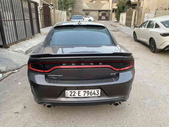 السلام عليكم
چارجر 2020 GT v6  
بدون صبغ بدون ايرباك  
ماشية ٥٢ 
حادثهة فتح بابين وجاملغ جهة الصدر ومشدودات نفسهن بالعراق 
السيارة على وضع الوكالة بدون نقص نهائيآ 
مكفولة من الصبغ والبارد  
السعر ٢٥.٥٠٠ $  وبيهة مجال 
بغداد / السيدية
***********
