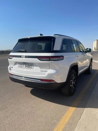 للبيع Limited/Jeep  السياره مديل 2024✅ السياره ماشيه 21 الف ميل ✅ السي...