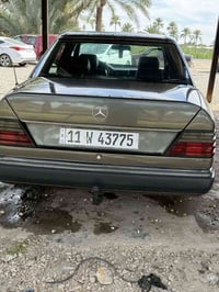 مارسدس دب • ١٩٩٠ • ٦ سلندر