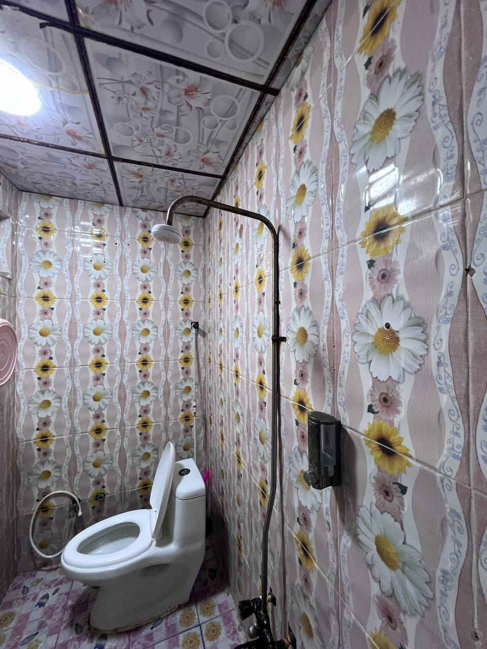 #بيت_رخيص_جدا_لايفوتك
#المساحة :: 100م ركن على شارعين تبليط
#السعر :: 58 وبي مجال بسيط 
ثالث بيت عن شارع العوجة السايدين الرئيسي
#طابو صرف زراعي عراقي نموذج 25
#يحتوي :: غرفتين منام صالة صحيات داخلية وخارجية
استقبال طارمة درج خارجي ومطبخ ومنور .
إبي الخصيب - العوجة .
بيع مستعجل واقع البيت والموقع أجمل من الصور
#للأستفسار :: متوفر واتساب فقط 
***********
