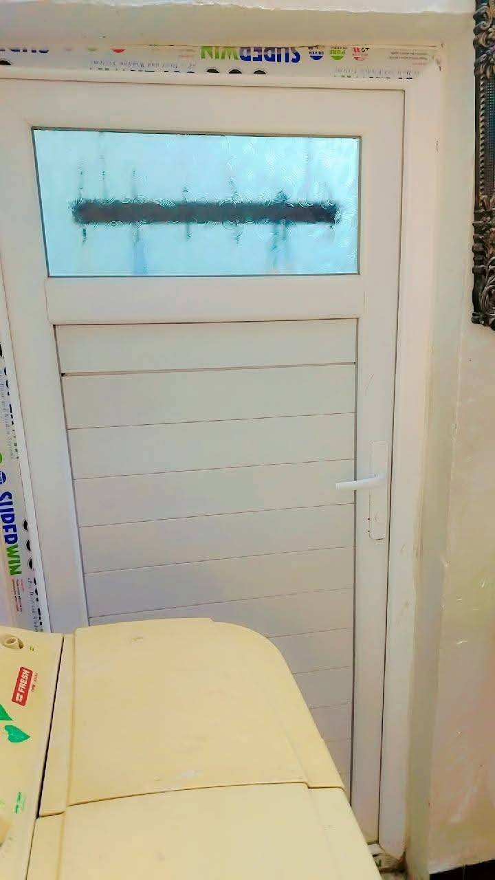 #مشتمل_للبيع 

  🌍 الموقع  / حي المثنى خلف الشهداء 
  📌 قرب مدرسة الشهيد وأثق 

  📐 المساحه  /  ( 75m ) طابقين 
  🧱 بناء حديث درجة أولى 💯  _ شارع 12m _ واجهة 4m

  💠 يتكون من ثلاث غرف نوم 
                   وصاله واسعه ومطبخ 
                       وحمام داخلي وخارجي
                           وكراج وحمام في الطابق الثاني 
  
 💰 السعر  / ( 42 مليون  ) 
        ■■■■■■■■■■■■■■■■■■■■■■■■
           للإستفسار أكثر يمكنم التواصل عبر رقم الهاتف 
                ☎️ ( ***********  )☎️ أبو سيف 

          🙋‍♂️ #أعرض عقارك يمنه وأنته مرتاح بالبيت 🏡
                      وحنه نهتم بالبيع والترويج 

📍 #العنوان_الضباط_الثانيه  📌 مقابل #شارع_ألفين  .
