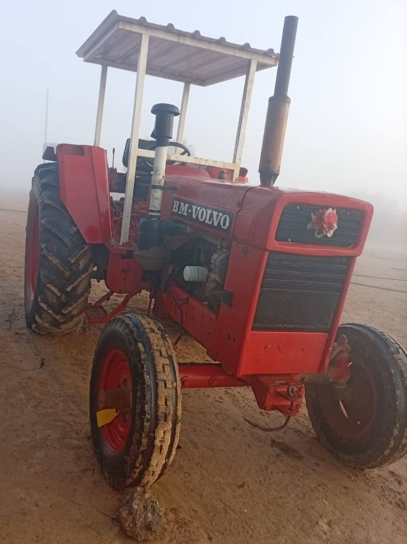 للبيع فالفو ابو اربعه مع
دسك عشره صاج للاستفسار
 اتصل *********** تريد تجي
 خاص هاذى عاد بكيفك
