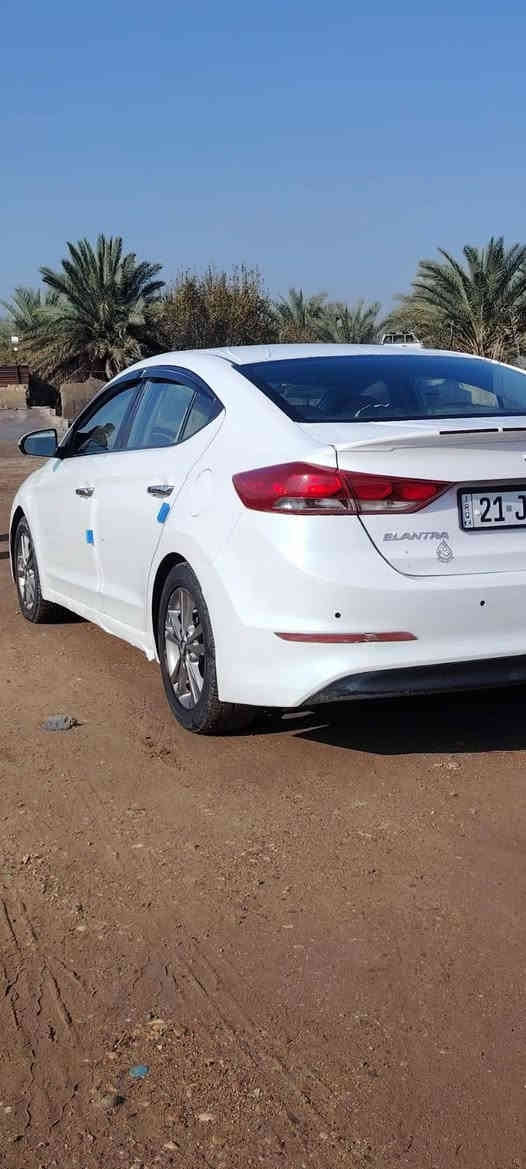 سلام عليكم النترا موديل 17 سليمانيه  وراد أمريكي ضررها نص جاملق امامي وتكشري صبغ  السعر 118 وبيهة مجال بسيط بغداد جسر ديالى قريه النفطيه ***********
