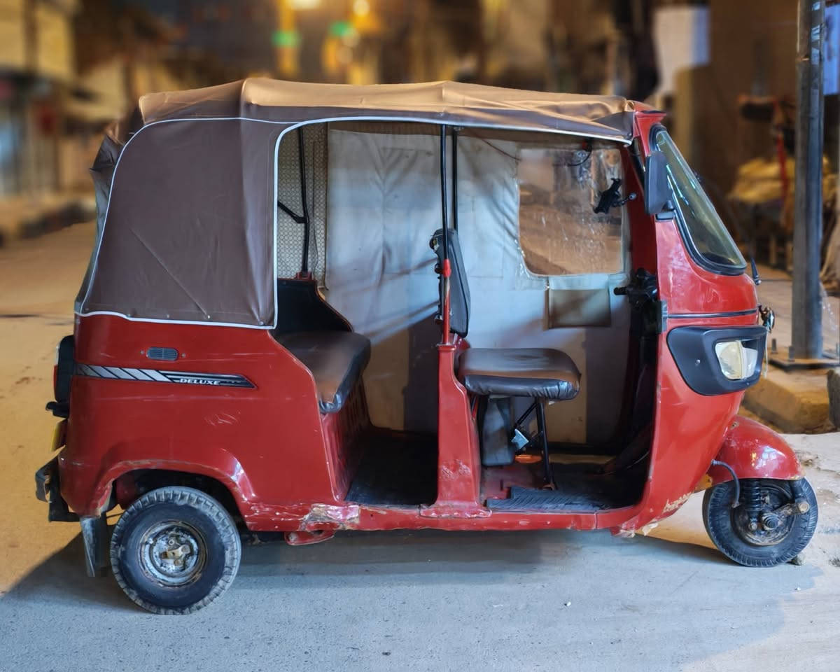 السلام عليكم تكتك. TVS. 2019للبيع تكتك حلوه ومرتبه التكتك مفتوحه مبدل بيه(زنجيل+ولفات+بستم) عايزه فقط باتري حداديه جديده السعر (3ونص وبيه مجال)رقم الجهاج(***********)
