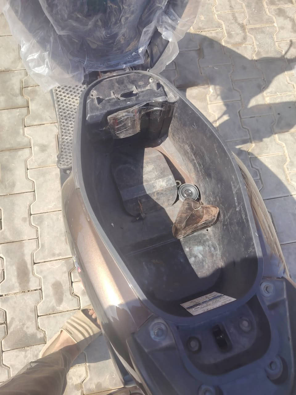 السلام عليكم دراجه فله حديث اخت الرمبه دراجه نكره بكل وقت مكينه خرسه كفاله عامه الدراجه مكينه كفاله جاهزه ما نقصهه اي شي البيع السعر ٨٠٠ وبيهه مجال وترهم مروس وفرق مكاني بغداد الحسينية مال رشديه رقم الهاتف ***********
