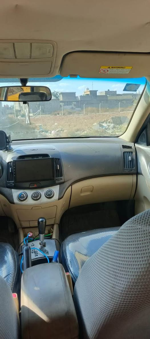 هونداي المترا موديل 2008مصبوغه عام جماليه السياره وارد امريكي محرك 2000 كير ومكينه وتبريد خير من الله حادث من امريكا بالصندوق صطحي مكان السياره الدوره هور رجب السعر 78 وبيها مجال بسيط *********** بغداد, العراق
