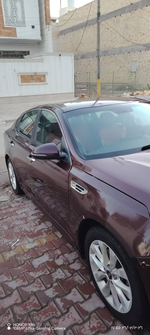 كيا اوبتيما امريكي
موديل 2017

بيها قطعتين تبديل جاملغ وبنيد والباقي مكفول 

ماشيه 81000 ميل
مكينه 2400 جي دي اي
نقطه العمياء وتحكمات ستيرن
انظمه قياده سبورت وايكو
مانع انزلاق

تبريد ثلج 

مكينه مفتوحه

كير حداديه كفاله

تايرات جدد 

رقم اربيل دولي

صاحب السياره بالعماره 

السعر 118 

مكان السياره عماره 

***********

بيع او مراوس بسياره عاليه
