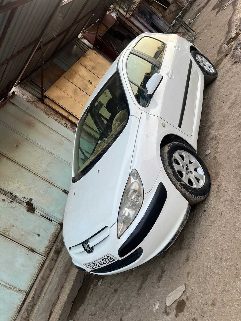 بيجو 307موديل 2014 كير مكينه جيده تخم تاير تبريد شغال السعر 53غير متواجد عل فيس الاتصال عل رقم ***********
