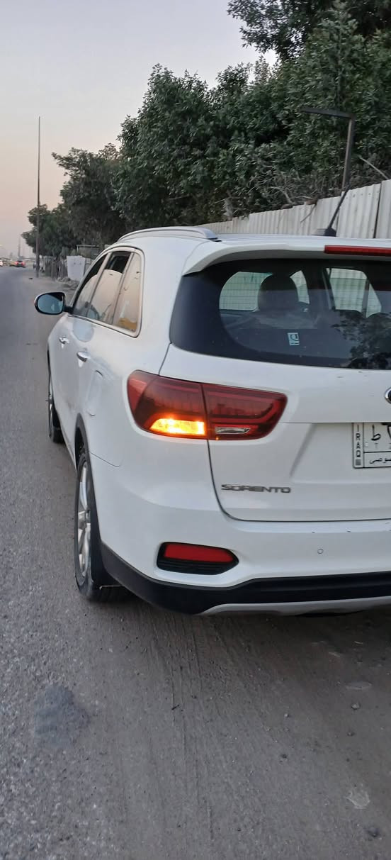🚗 كيا سورنتو 2020 للبيع 🚗
📌 المواصفة: خليجي
📌 المحرك: 6 سلندر
📌 العداد: 200 ألف كم
📌 عدد الركاب: 7 ركاب
✨ المواصفات:
✔️ بصمة تشغيل
✔️ بانوراما
✔️ كشنات كهرباء
✔️ حساسات أمامي وخلفي
✔️ كامرة خلفية
✔️ 3 قطع تبريد
✔️ بردات في الأبواب الخلفية
✔️ مرايا شفط
✔️ صندوق كهربائي
📍 الموقع: بغداد
💰 السعر: 255 ورقة
📞 رقم التواصل : ***********
