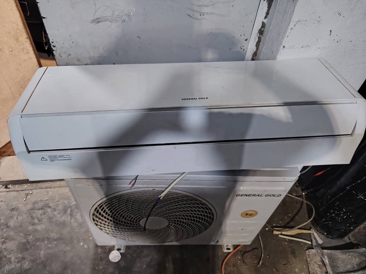سبالت ٢ طن جنرال اخو الجديد كامل بواري وايرات عوزه غاز سعر ٣٧٥ وسبلت tcl طن واحد اخو الجديد مابي غاز وايرات وبوراري ٢٥٠ الف مكاني كورنيش التأميم ***********
