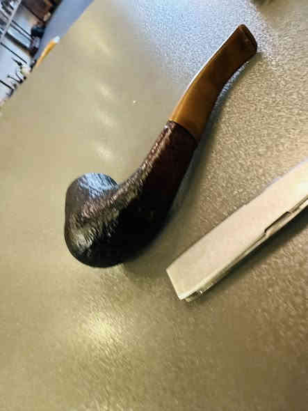 غليون الماني قديم نظافه تامة مع  مدك وتنظيف
*********** واتساب المحل في السليمانية يوجد توصيل
