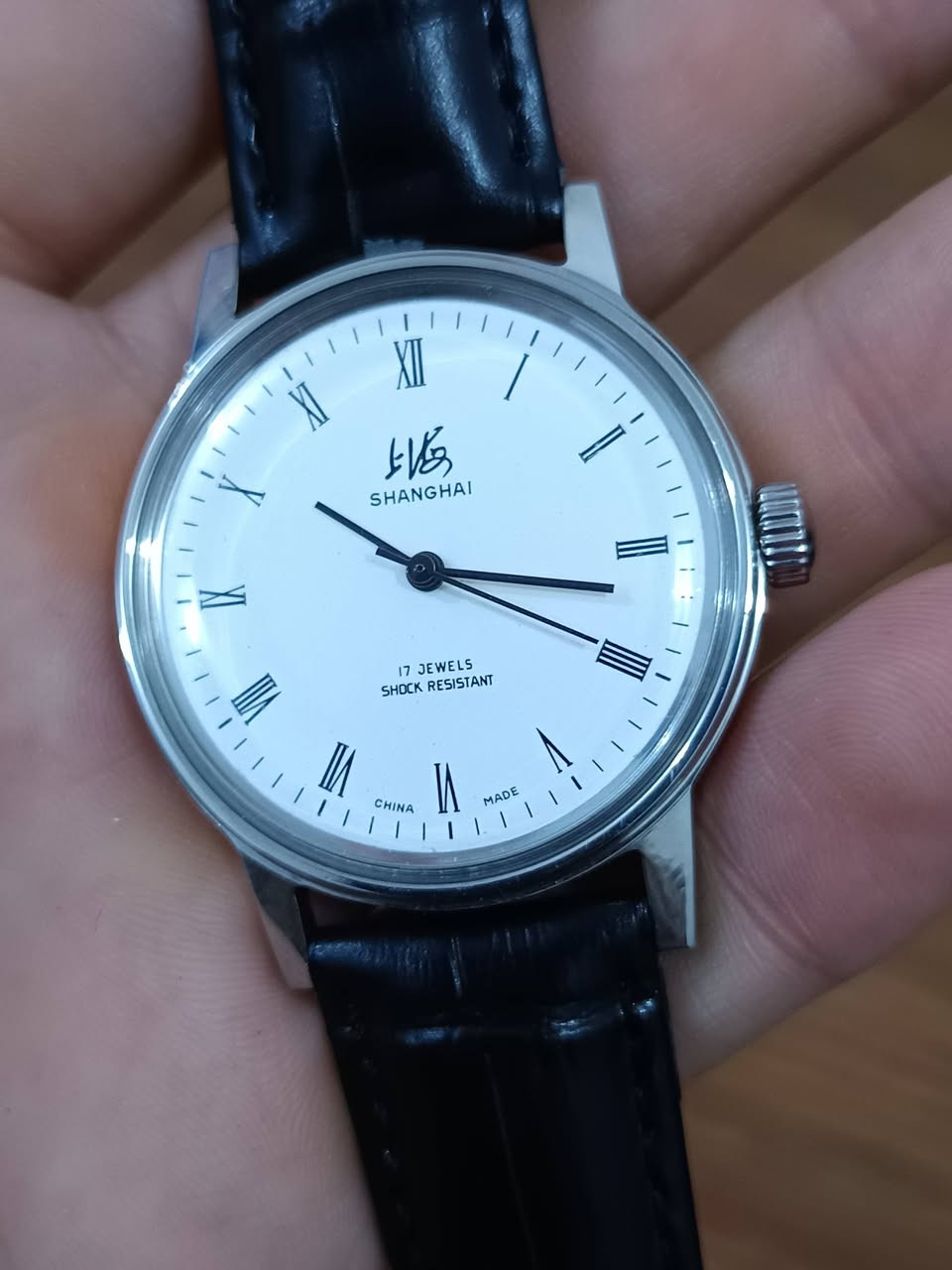 السلام عليكم متوفر ساعات الاغلب أوتوماتيك اسعارهن مناسبات للاستفسار اكثر راسلوني خاص أو على هذا رقم واتساب ***********
