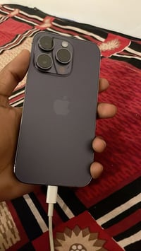 مبدل شاشه اصليه بطاريه اصليه 14 برو ملكس 256 بطاريه 100 سعره 650 07753...