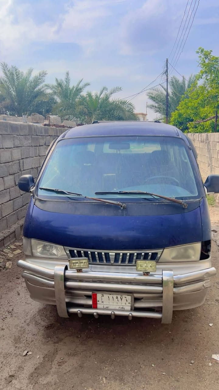 السلام عليكم للبيع كيا بريجو موديل 96 سياره جاهزه كير مكينه كله خير من الله سياره مال بيت تخم تاير بيهه مكاني بغداد بسمايه السعر 45وبيه مجال وشيطلع ع سياره اني حاضر يستقطع منه للاستفسار ***********
