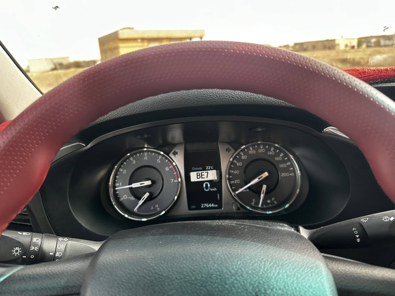 السلام عليكم 
للبيع تيوتا هايلوكس 2024 رقم أربيل كفاله عامه 
السياره نضيفه استخدام شخصي ما داخله شركه 
ماشيه 27 ألف السعر 255 وبيها مجال بسيط 
*********** بس الشراي يتصل
