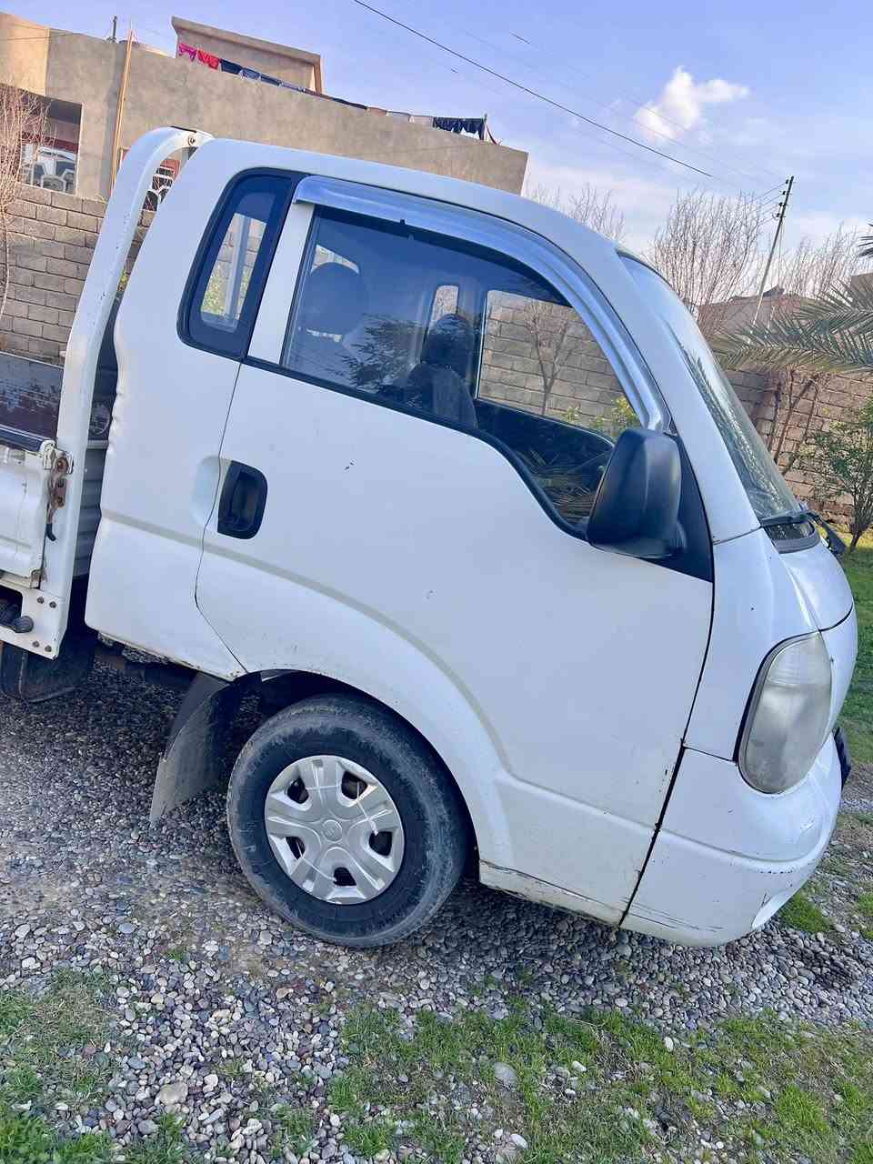 كيه للبيع موديل 2011محرك 2700مبدل بيهه بونيد وباب محرك معمر جديد اكسل كير باور مشط اسديرن شاصي شرط ***********المكان الشركاط اسديره
