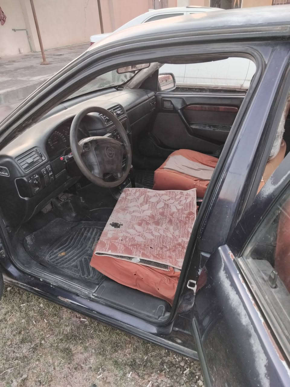 سلام عليكم سياره اوبل فكتراء للبيع موديل 95 رقم بغداد كير ومكينه كفاله كهربيات شغاله مكاني بغداد ابو غريب 09704516058


**إذا كنت صاحب هذا الإعلان وتريد حذفه لأي سبب، رجاءا أرسل رسالة إلى الدعم الفني**