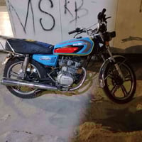 سيفان للبيع ومراوس بستوته حسب التفاق موديل عشرين ب 500وبيه مجال وراق ص...