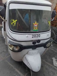 تكتك البيع بياجو موديل 20محرك باجت بي تبخير اوبيه صليب اوراق كامله مكا...