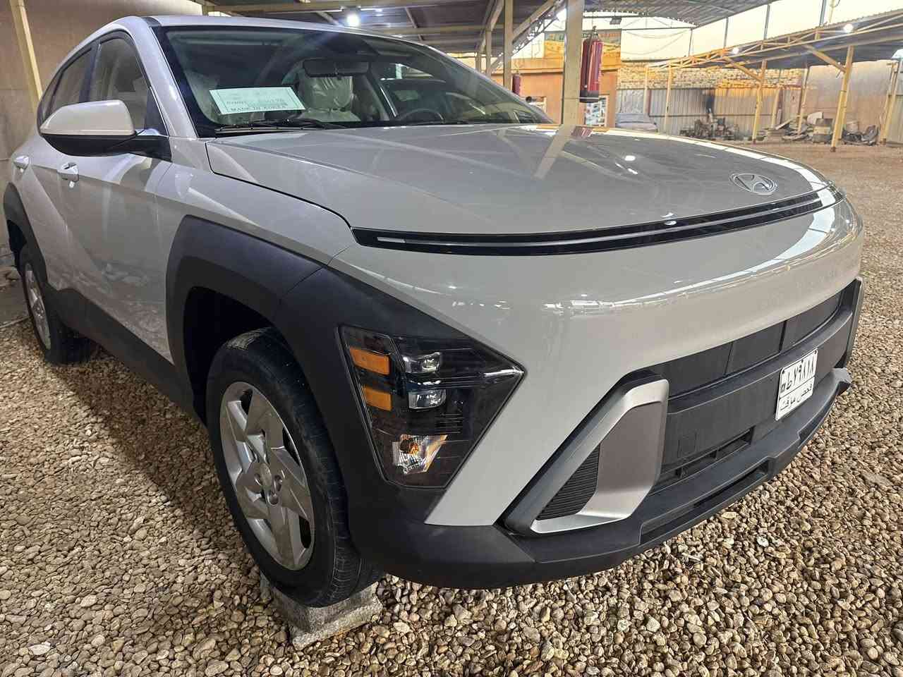 بسم الله الرحمن الرحيم 
للبيع هونداي كونا 
موديل:2024
 اللون: سمنتي
المواصفات :
بصمة 
محرك 2000 دوش
كامرات 
شاشة كبيرة
قيادة آلية
رادارات 360 درجة
العداد : 26 الف
الحادث : في الويل الخلفي فقط والباقي كفاله عامه بدون صبغ وبدون تبديل فقط دعامية خلفيه تبدلة اصلية وبدون اي ارباك .. صورالحادث موجوده بالمنشور 

للأستفسار : *********** / 
  ***********
العنوان : بابل - حله
